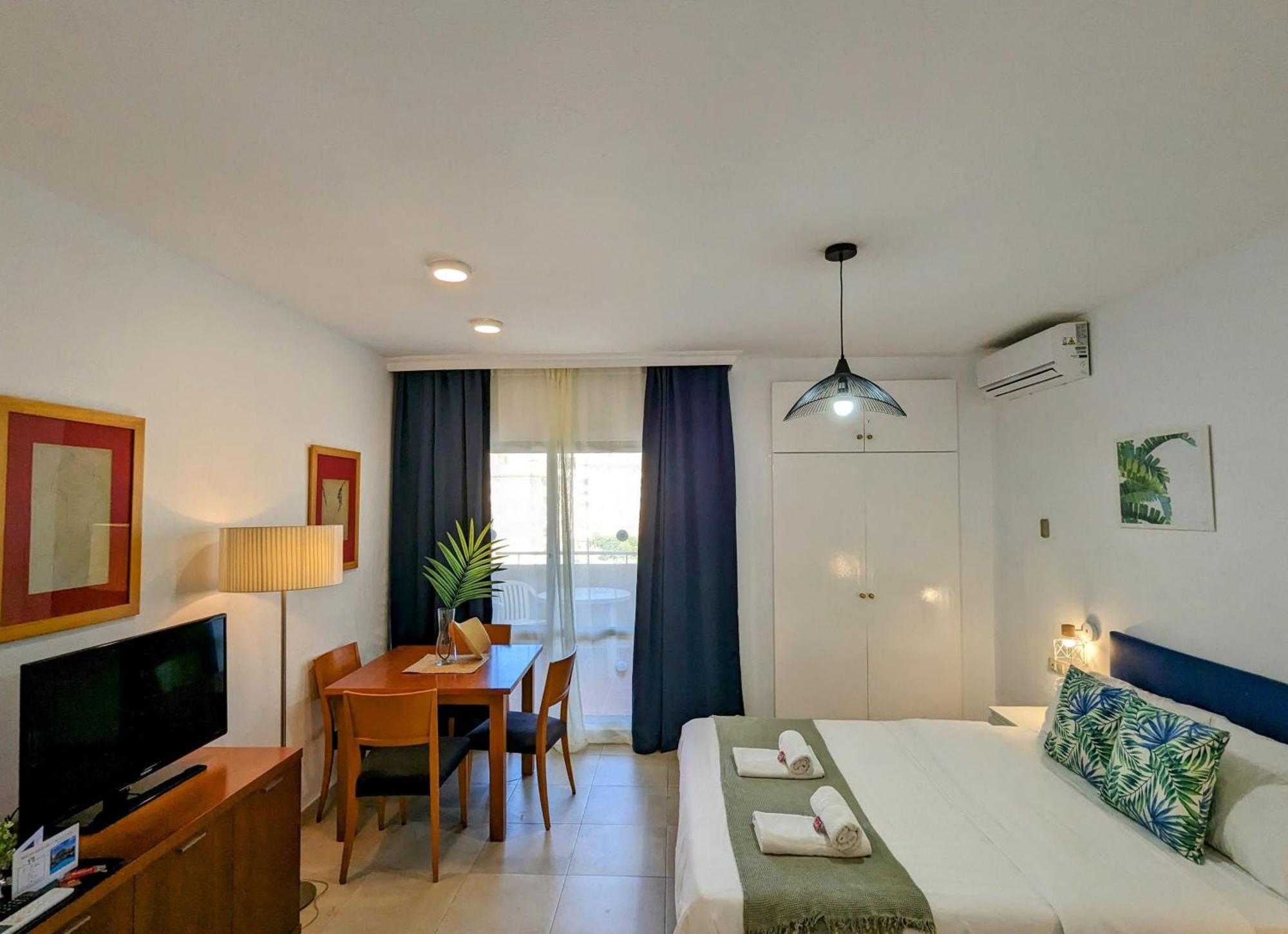 Estudio Benalbeach New 베날마데나코스타 외부 사진